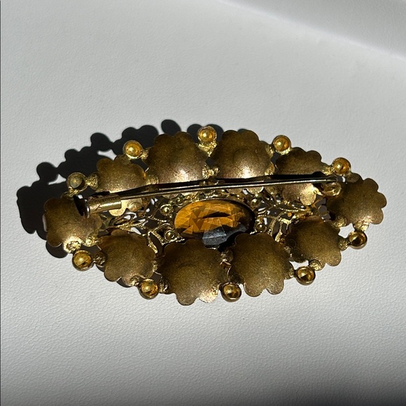 Czechoslovakia Glass Enamel Floral Brooch - Picture 4 of 6